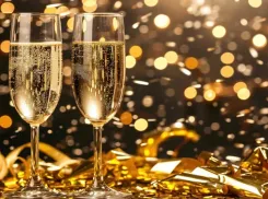 Игристое на Новый год: польза, вред и как не навредить себе