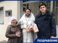 Свой День рождения отмечает сестра милосердия из Новороссийска Елена Григорьян