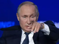 Доверяют, как себе: более 79% россиян доверяют президенту России Владимиру Путину