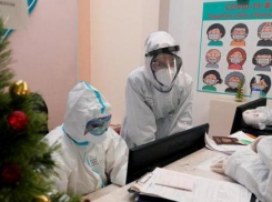 «Выплатить в двойном размере»: Путин о помощи ковидным медикам в Новый год 