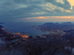 Сегодня в Новороссийске ледяной ветер всё злее!   