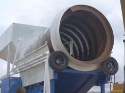 Мазут в Анапе теперь отделяют от мокрого песка: ученые рассказали о новой технологии