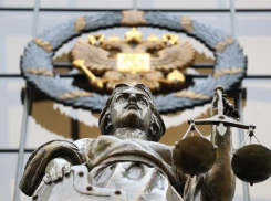 В Новороссийске разрушается историческое здание: проблему довели до суда