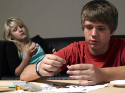 Оборот наркотиков среди подростков предотвратит полиция Новороссийска