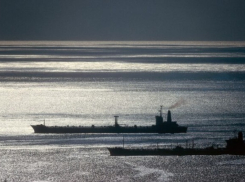 Дроны атаковали два судна в Чёрном море: одно затонуло, есть пострадавшие