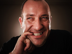 Прикола ради: новороссиец задержал сам себя