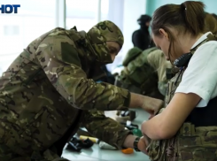 «За нами — наши дети, которых надо защищать» - в Новороссийске прошла акция «Служу России»