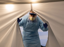 Вторая волна будет: академик РАН назвал дату окончания пандемии