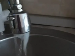 «Газировка» потекла из крана у новороссийцев после ремонта сетей