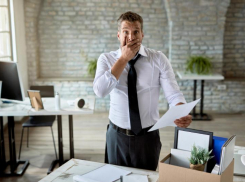 Штрафовать россиян за запах перегара и табака на рабочем месте предложили общественники