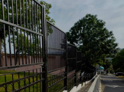 В образовательных учреждениях Новороссийска стало безопаснее на 30 миллионов рублей