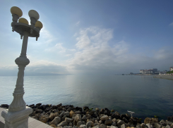 Когда в Новороссийске морем лучше просто любоваться: горожан и туристов предупреждают