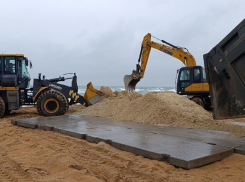 На пляжи Анапы везут песок: какие пляжи могут открыть в сезоне-2026 