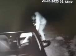 Под алкоголем потянуло на колеса: в Новороссийске двое нетрезвых мужчин повредили чужие авто