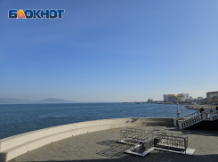 Смотришь в море — видишь мусор: в Новороссийске просят убрать набережную 