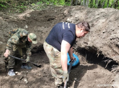 В Новороссийске раскопали 90 тел: 3 из них - детские 