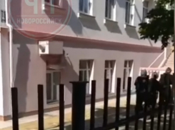 В Новороссийске из коррекционной школы эвакуировали 109 человек