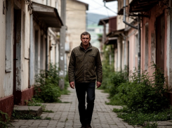 Прогулка по новороссийским дворам закончилась печально для гостя из Свердловской области 