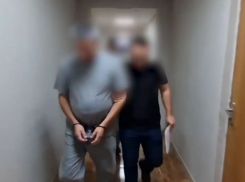 Новороссиец выстрелил в соседей из ружья: подробности 