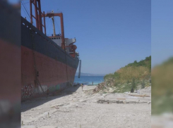 Кафе у сухогруза «Рио» потерпело фиаско