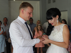 «Зеркальной» датой для регистрации брака воспользовались 163 пары Краснодарского края. Будут ли еще «красивые» даты в 2025 году?