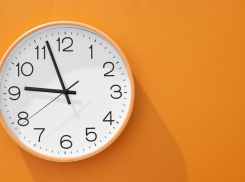 С понедельника новороссийцев ждет сокращенная рабочая неделя