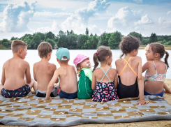 Новороссийские дети могут получить бесплатные путёвки в лагерь: когда смены и кто может поехать 