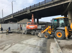 В Новороссийске продолжаются работы по устранению аварии на водоводе