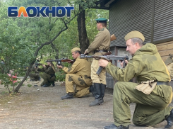 6+ Стрельба в центре Новороссийска: чем удивила выставка в парке им. Ленина