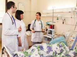 Пассажиров автобуса, пострадавших в ДТП под Новороссийском начали выписывать