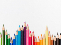 День цветных карандашей в мире и в Новороссийске