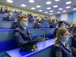 Курсанты и преподаватели Ушаковки приняли участие в вебинаре «Миллиарды тонн грузов по рекам Китая: попробуем повторить?»