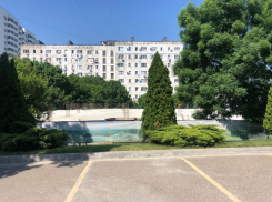 Вместо штрафстоянки в Новороссийске вырастет магазин, банк или кафе