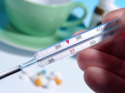 Новороссийцы продолжают болеть коронавирусом