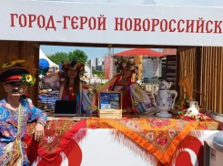 Рекордный урожай наград: пять представителей Новороссийска получили премии от властей  