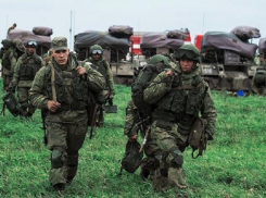 Страсти накаляются: новороссийские солдаты ждут агрессии от Украины в Крыму 