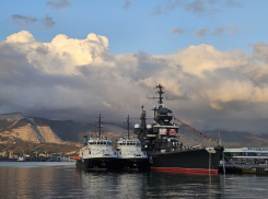 Новороссийцев предупредили о громких звуках в понедельник 8 декабря 