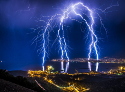 Грозы и не только: на Новороссийск может обрушиться стихия 