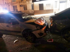 Новороссийцы сняли видео с пьяным водителем, устроившим ДТП в центре города