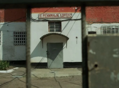 Трагедия в Анапе: в Новороссийских школах массово собирают родителей