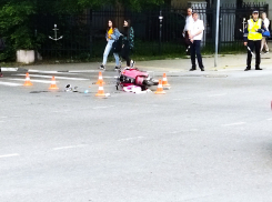 Страшное ДТП в Новороссийске: водитель мотоцикла оставил много крови на асфальте 