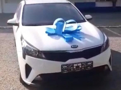 Kia Rio нашла своего победителя: в Новороссийске разыграли второй автомобиль