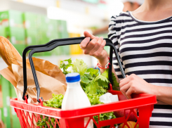 Стало известно, на какие продукты запретили повышать цену на Кубани 