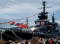 «Выстрел памяти» прогремел в Новороссийске в честь 80-летия Победы