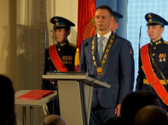 Андрей Кравченко поклялся соблюдать законы и верно служить новороссийцам