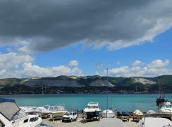 Погода в Новороссийске: выглянет солнце, но сильно теплее не станет 