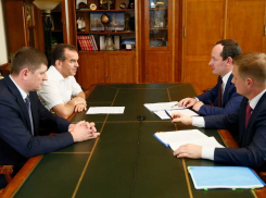 Руководство «Россети Кубань» обсудило развитие регионального энергокомплекса с губернатором края 