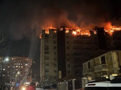 Пожар в «незаконной» многоэтажке произошел у соседей Новороссийска 