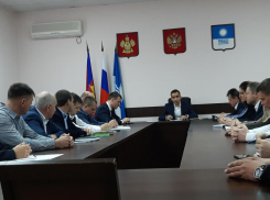 Вопросы по сбору и вывозу мусора обсудили у соседей Новороссийска