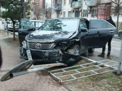 Стукнула две машины и ушла в закат жительница Новороссийска